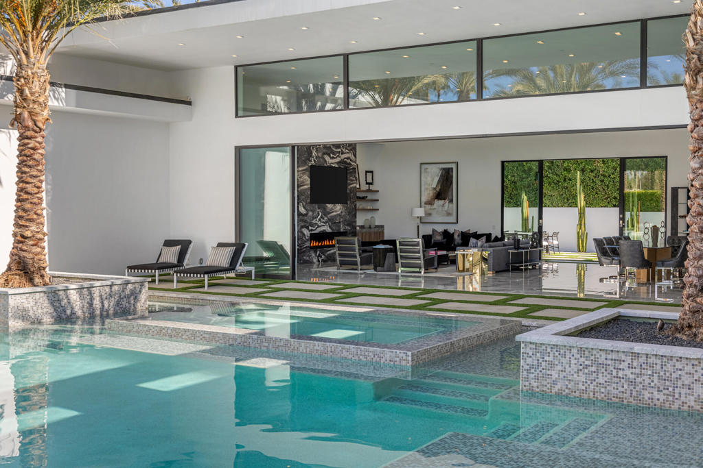 MLS #219131193DA image #9