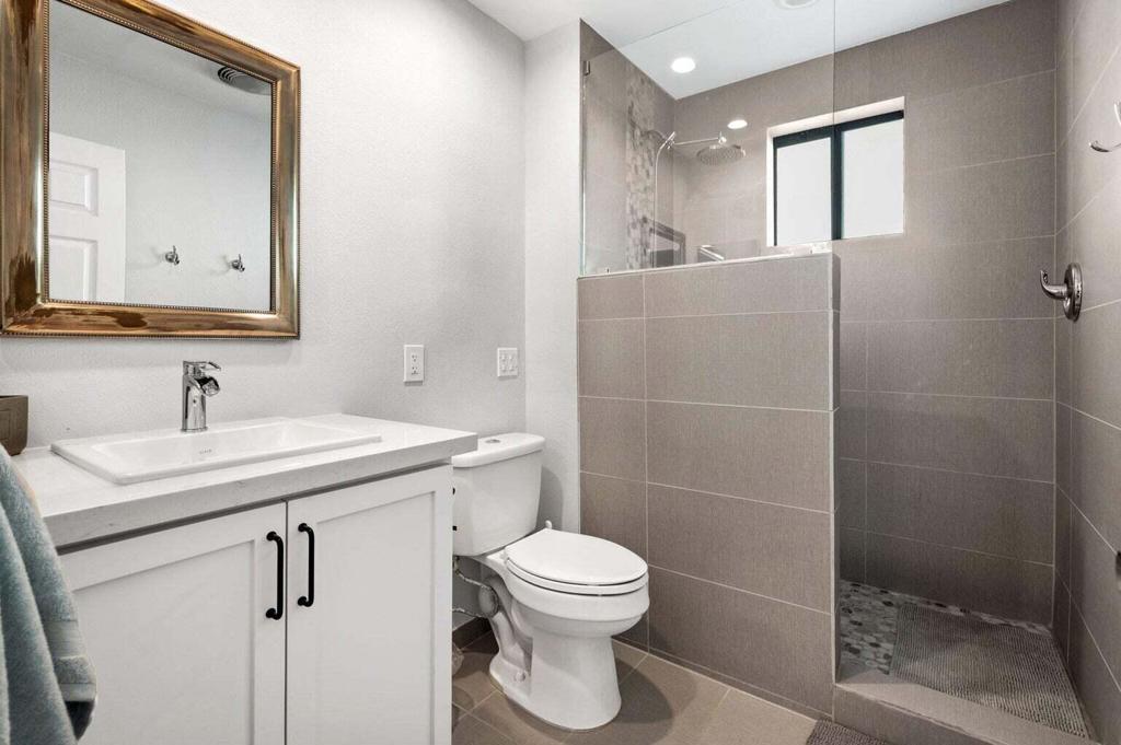 MLS #219131265DA image #23