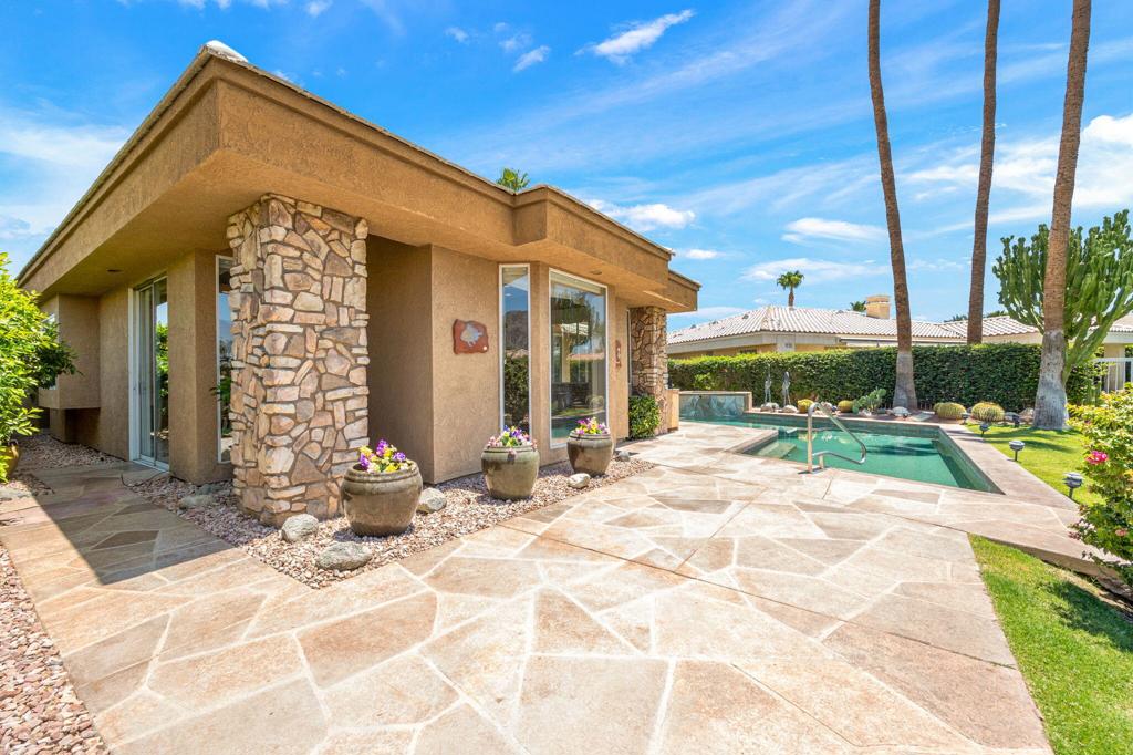 MLS #219131294DA image #10