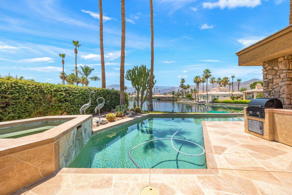 MLS #219131294DA image #12