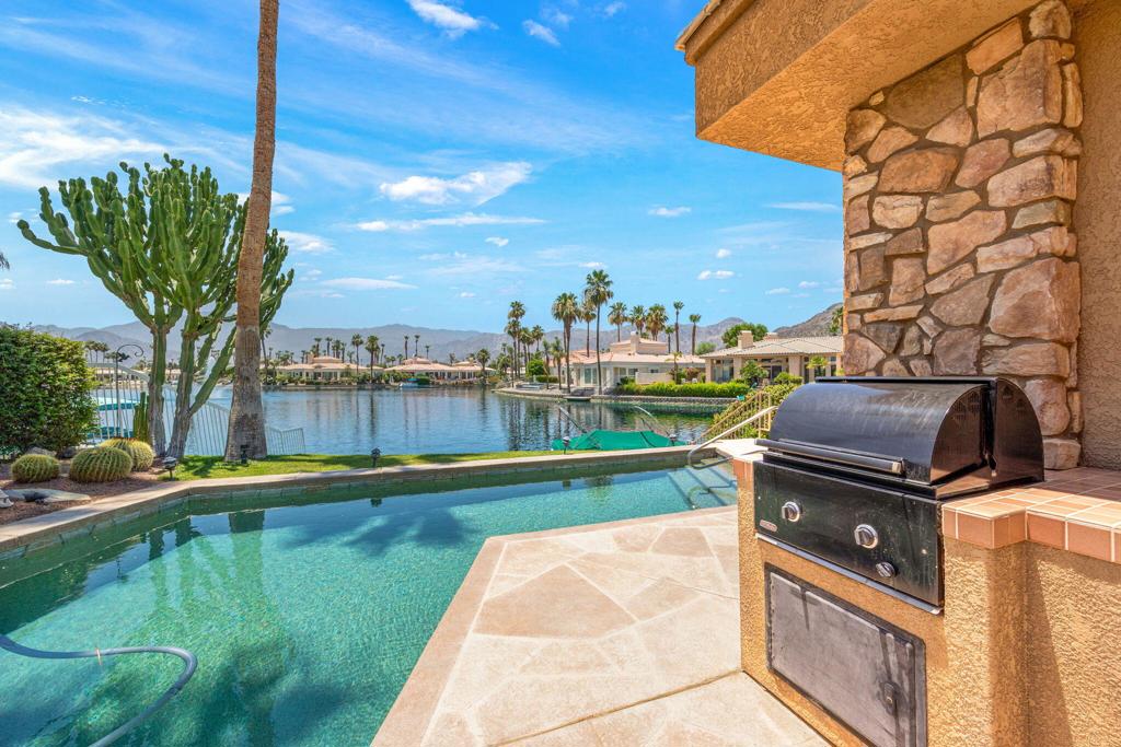 MLS #219131294DA image #6