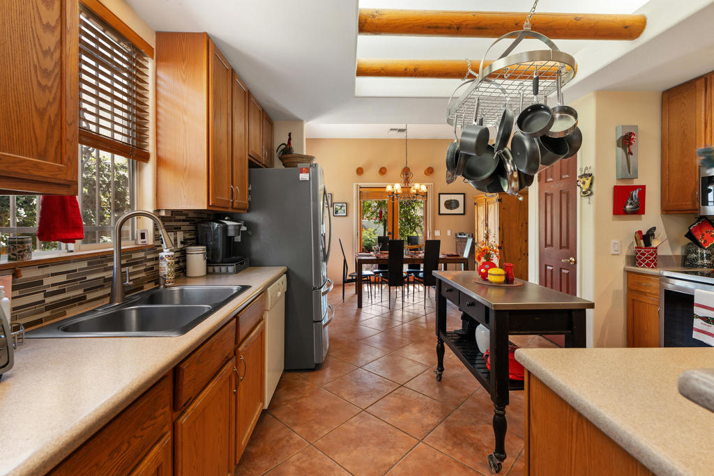 MLS #219131384DA image #13