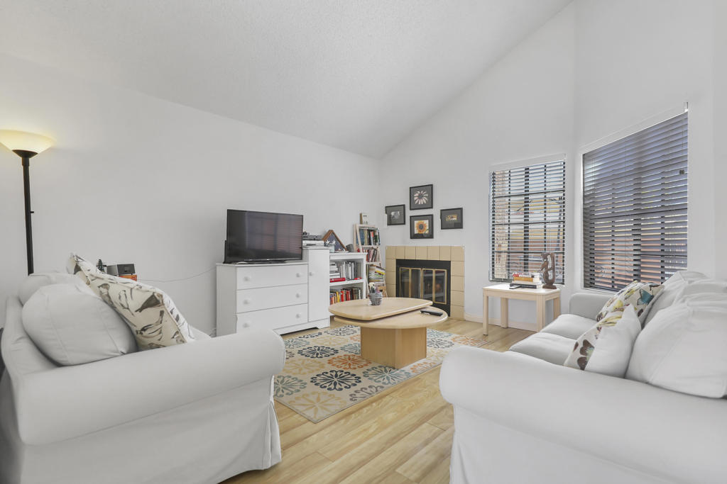 MLS #219131430DA image #3