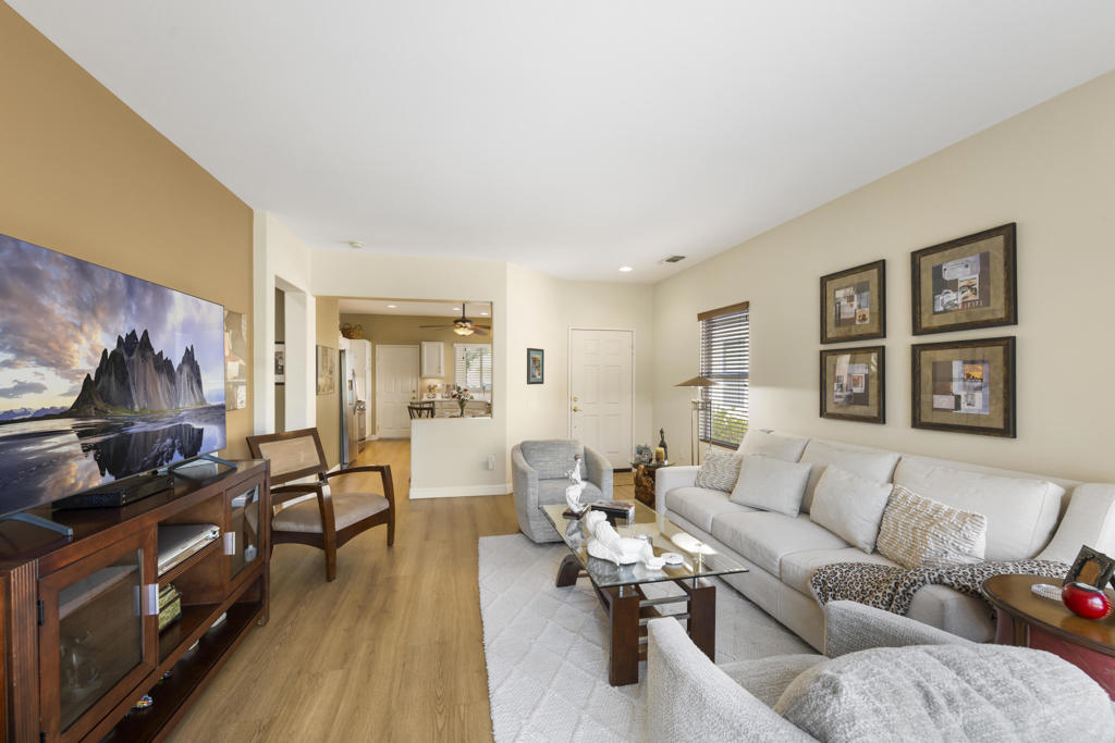 MLS #219131504DA image #4