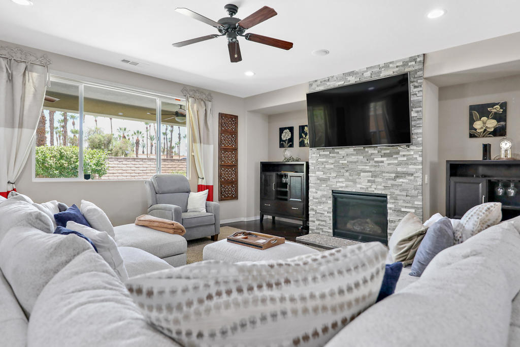 MLS #219131509DA image #2