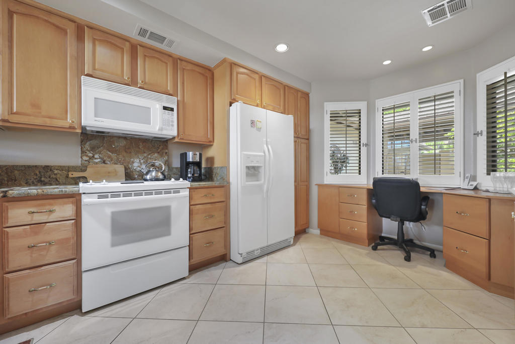 MLS #219131523DA image #11