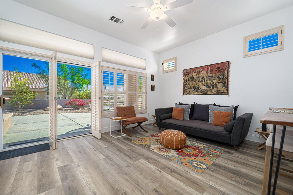 MLS #219131558DA image #16