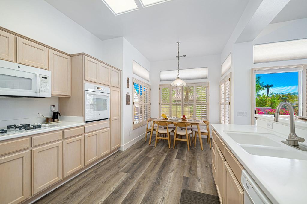 MLS #219131558DA image #22