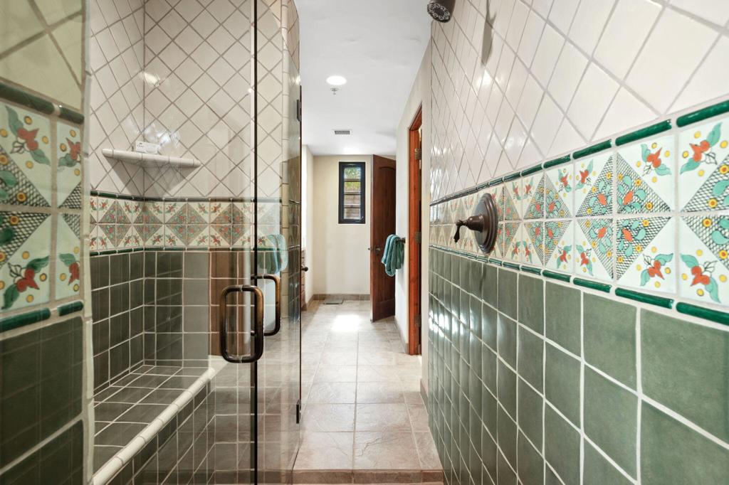 MLS #219131559DA image #24