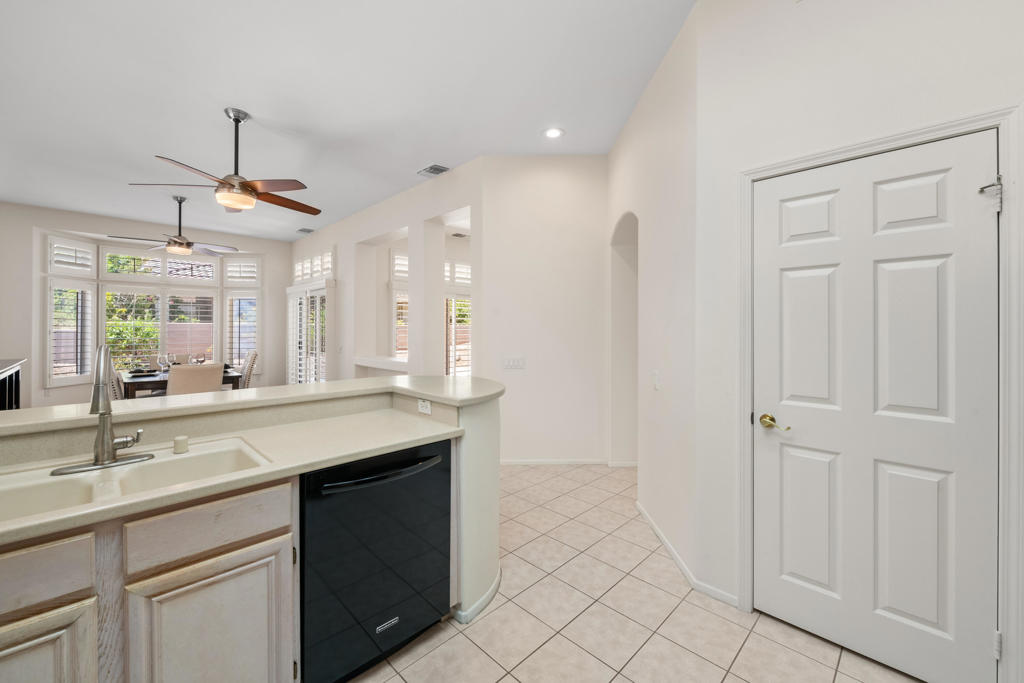 MLS #219131620DA image #17