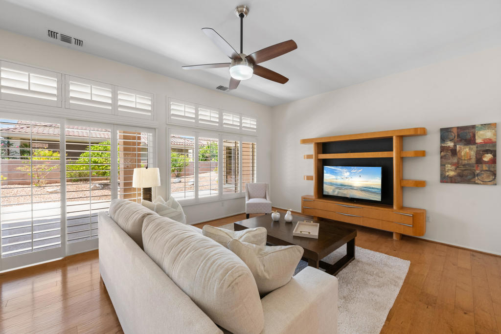 MLS #219131620DA image #2