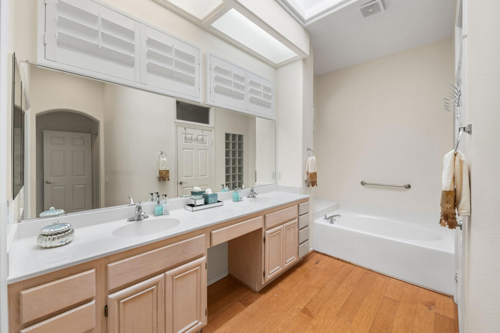 MLS #219131620DA image #25