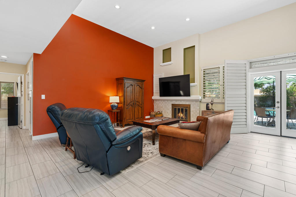 MLS #219131624DA image #5