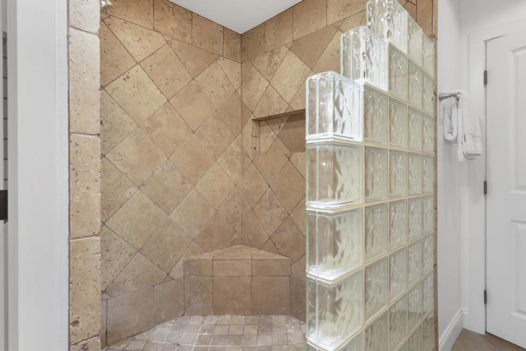 MLS #219131647DA image #18