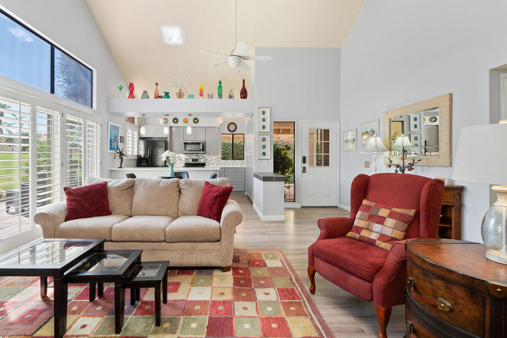 MLS #219131663DA image #10