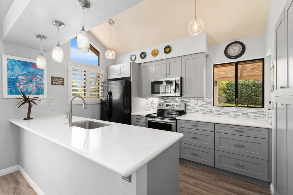 MLS #219131663DA image #12