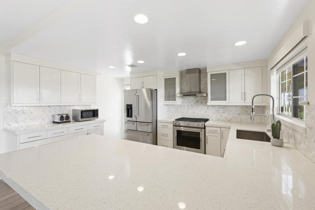 MLS #219131673DA image #11