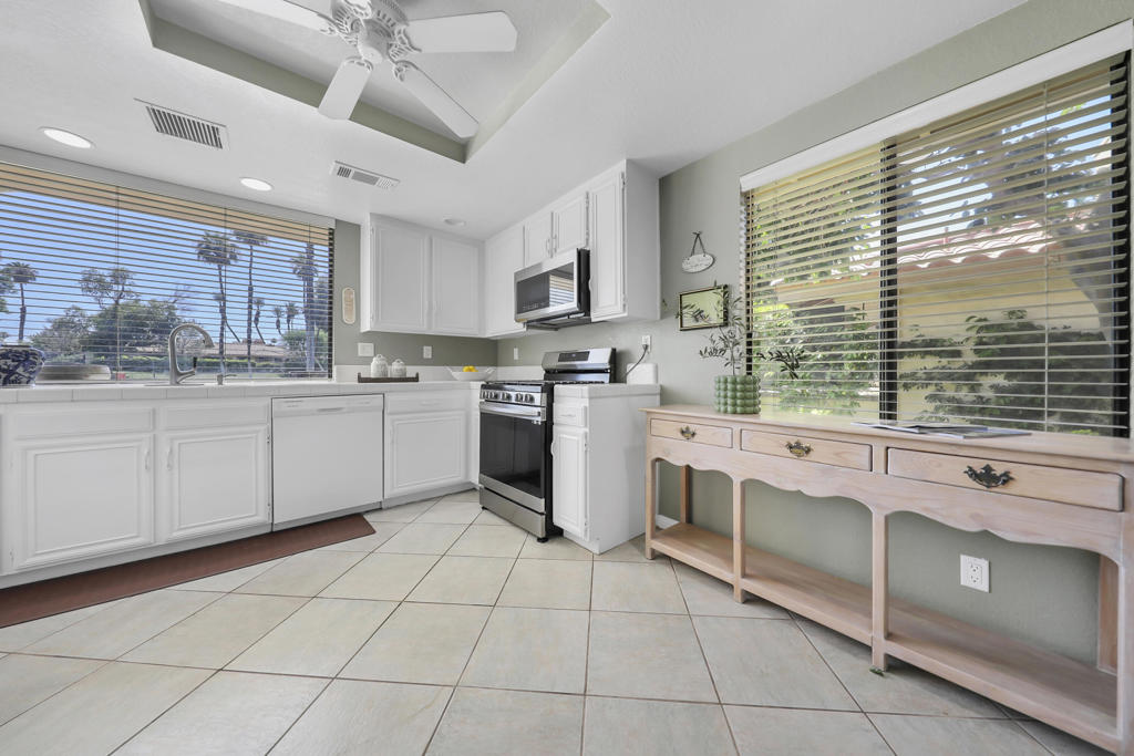 MLS #219131685DA image #11