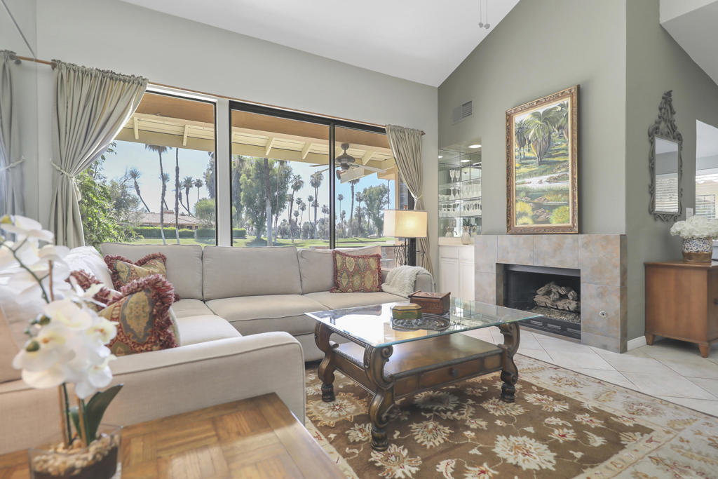 MLS #219131685DA image #5