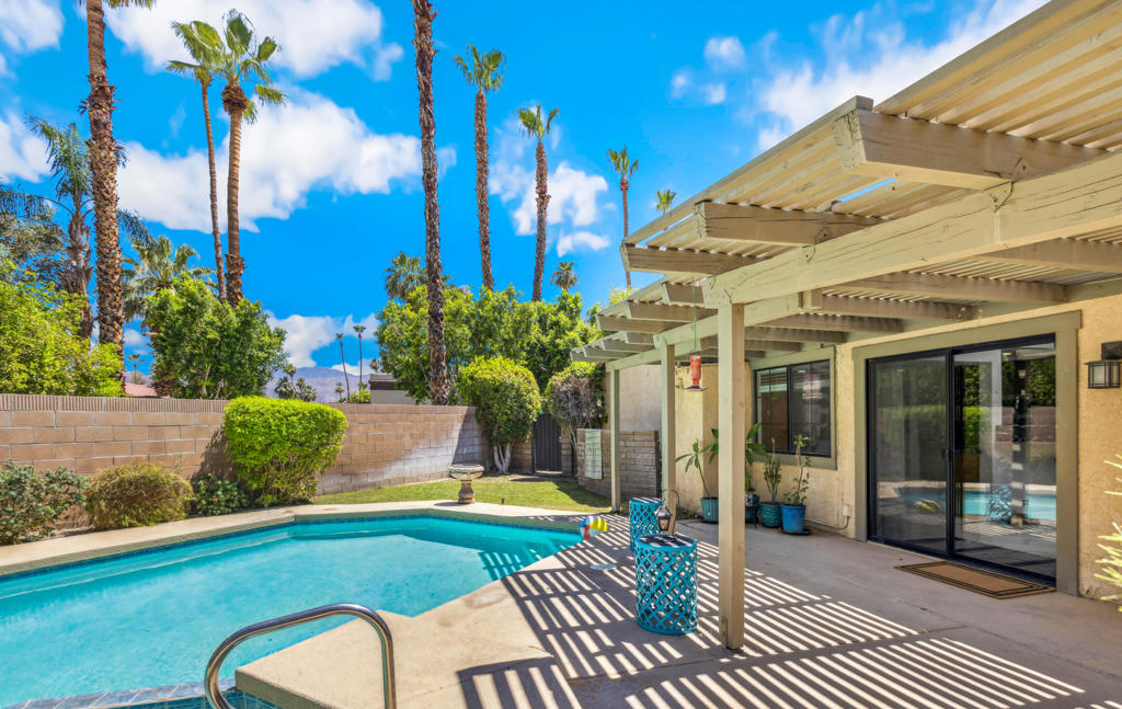 MLS #219131690DA image #19