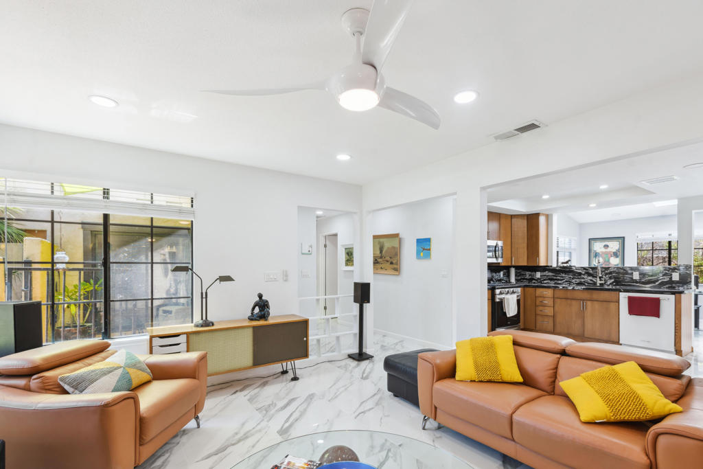 MLS #219131690DA image #6