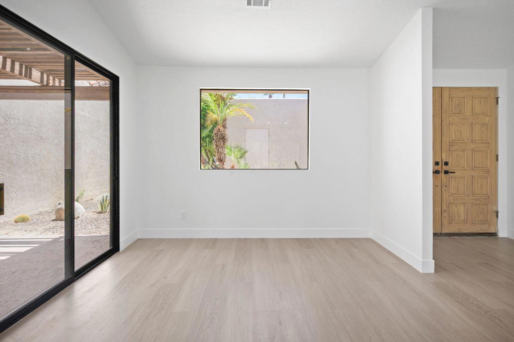 MLS #219131695DA image #15