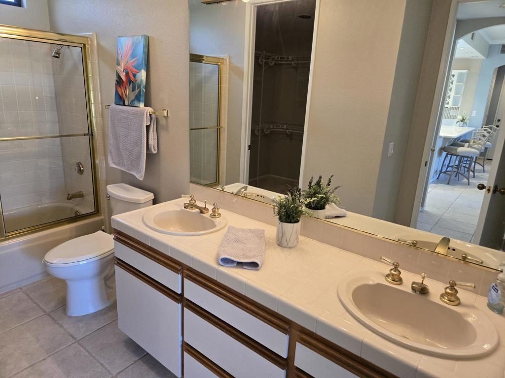 MLS #219131746DA image #16