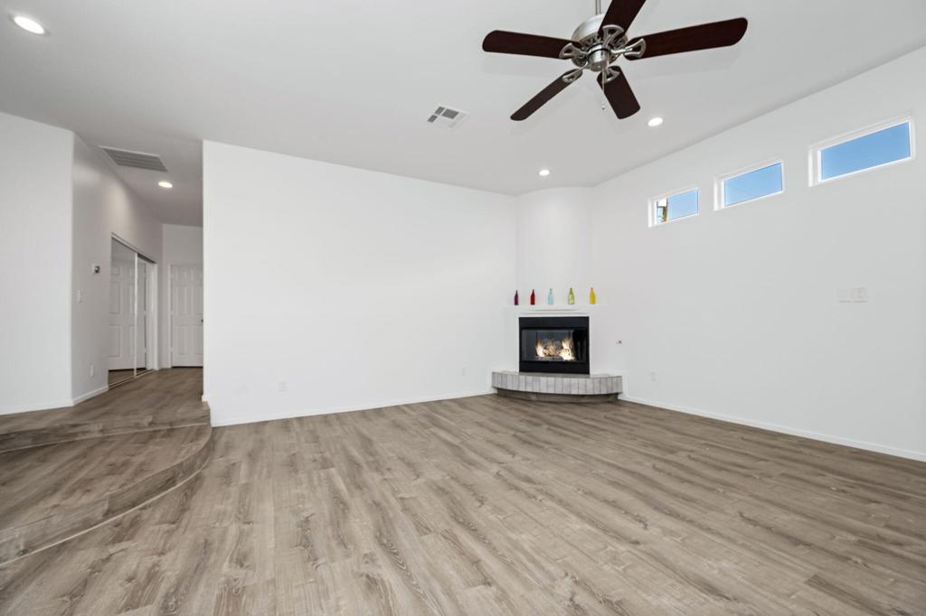 MLS #219131763DA image #14