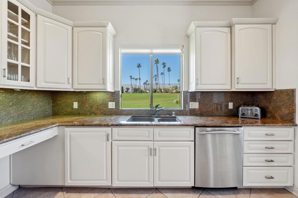 MLS #219131818DA image #14