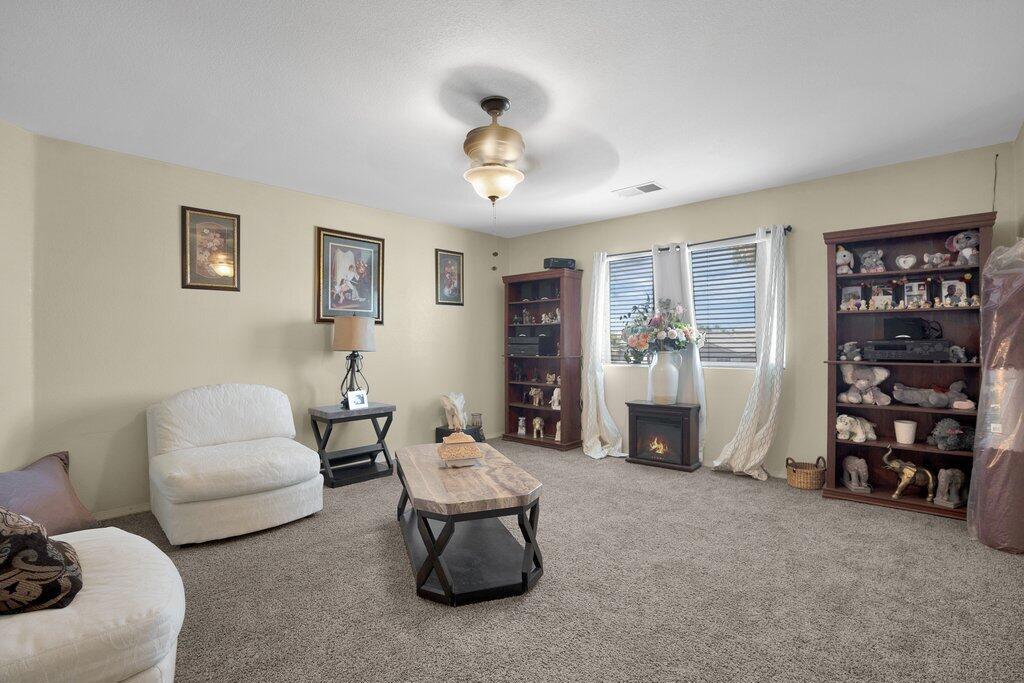 MLS #219131844DA image #15