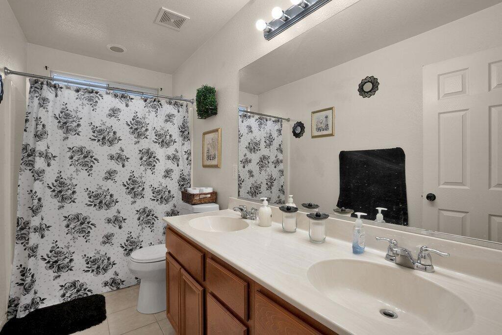 MLS #219131844DA image #17