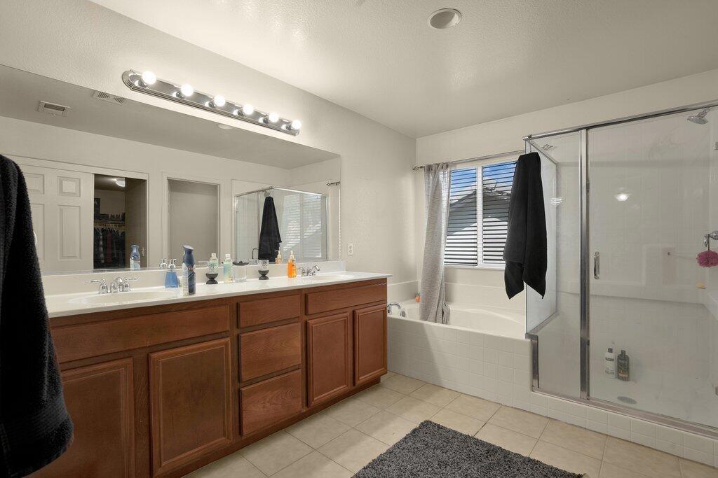 MLS #219131844DA image #23