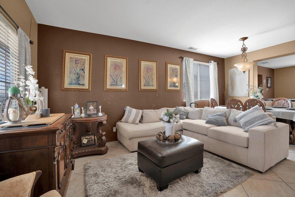 MLS #219131844DA image #3