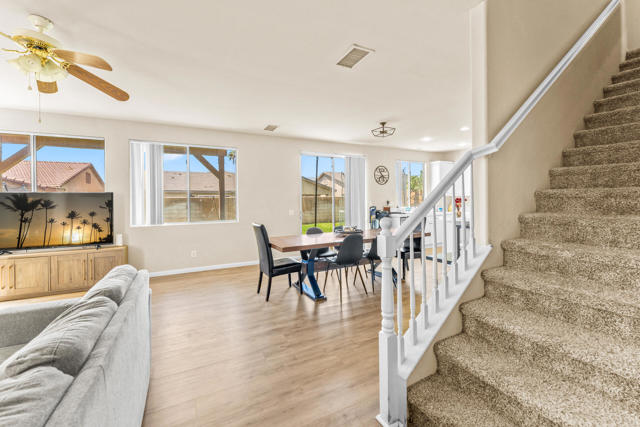 MLS #219131890DA image #5