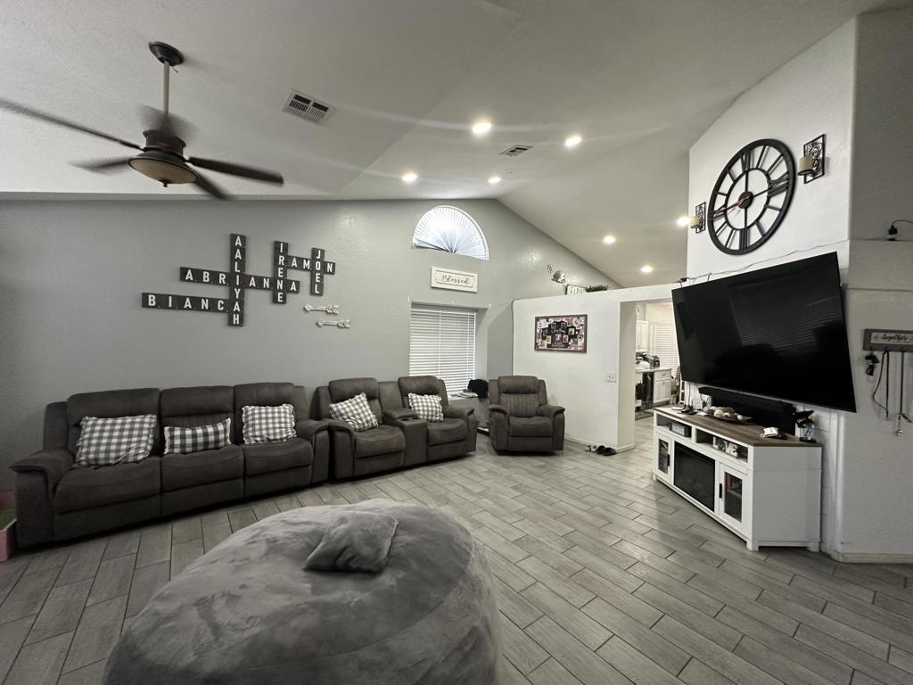 MLS #219131940DA image #1