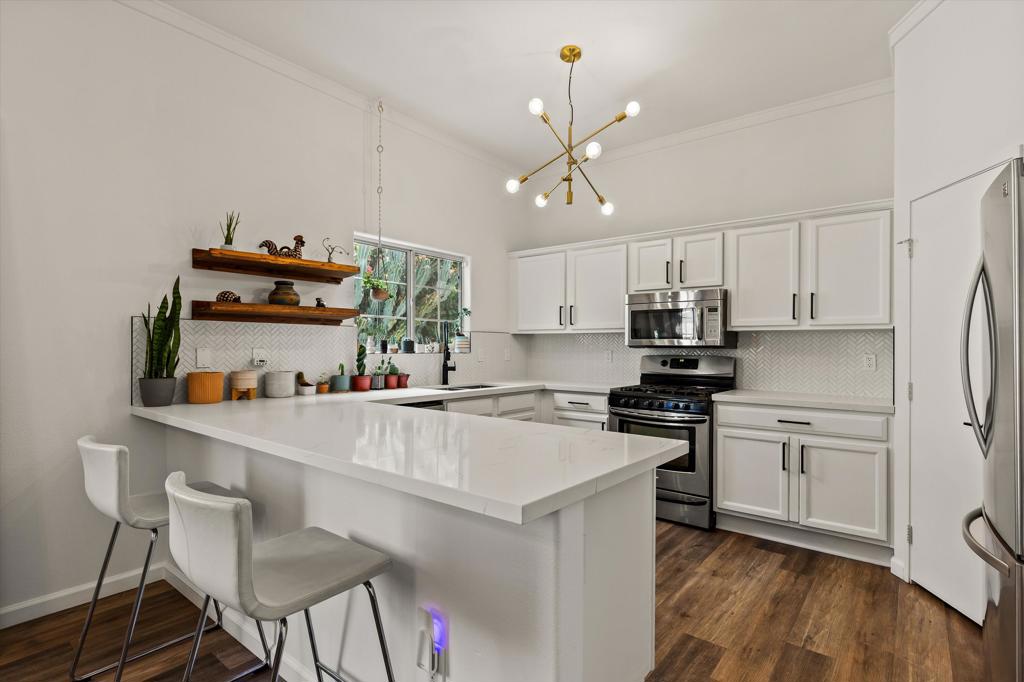 MLS #219131946DA image #10