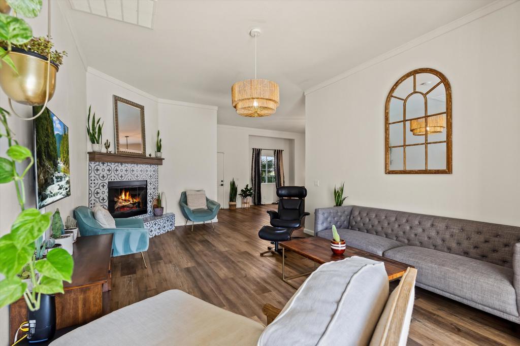 MLS #219131946DA image #4