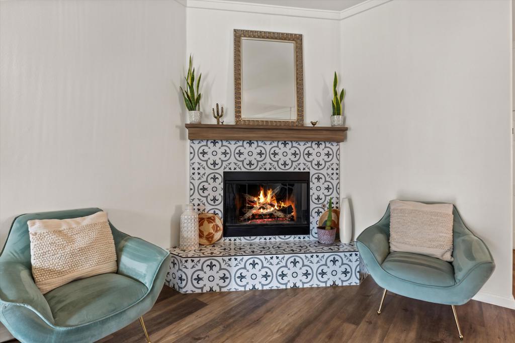 MLS #219131946DA image #5