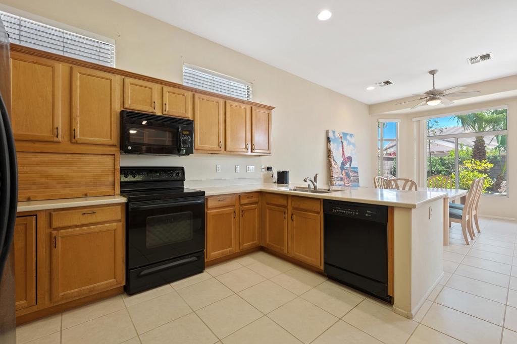 MLS #219131948DA image #12