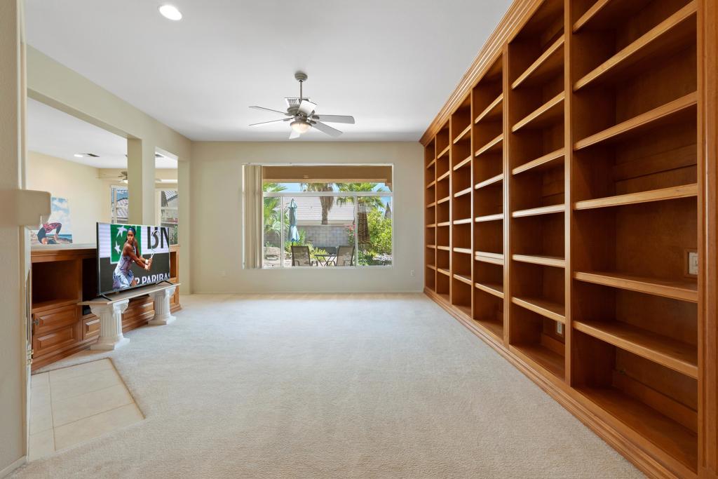 MLS #219131948DA image #9