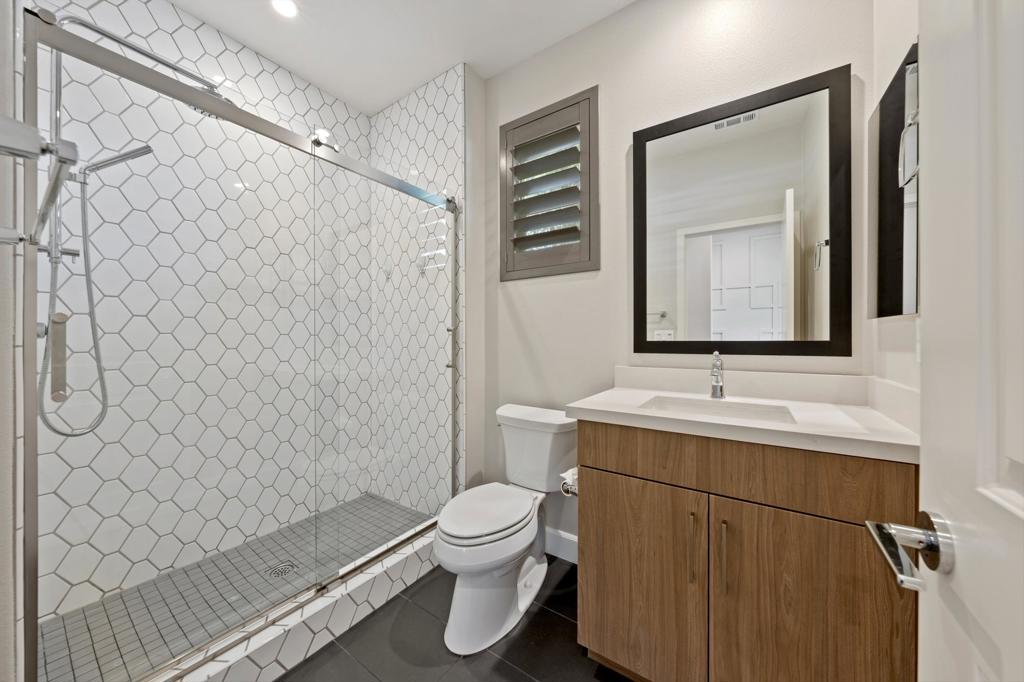 MLS #219131963DA image #18