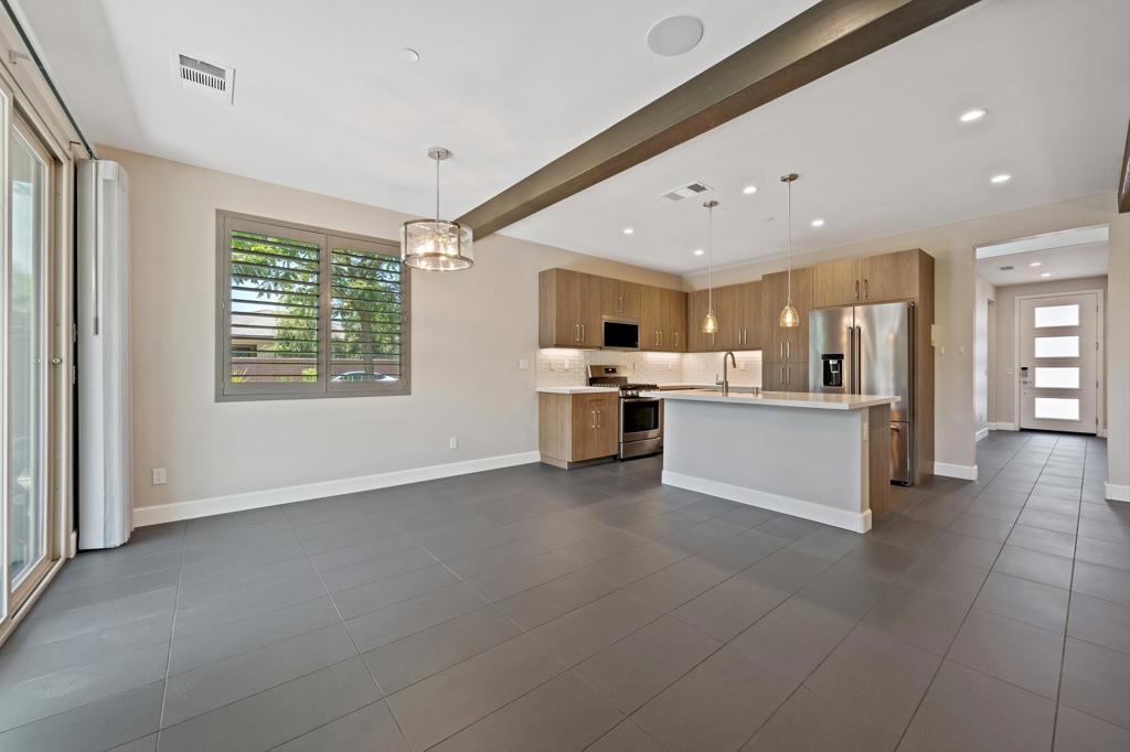 MLS #219131963DA image #3