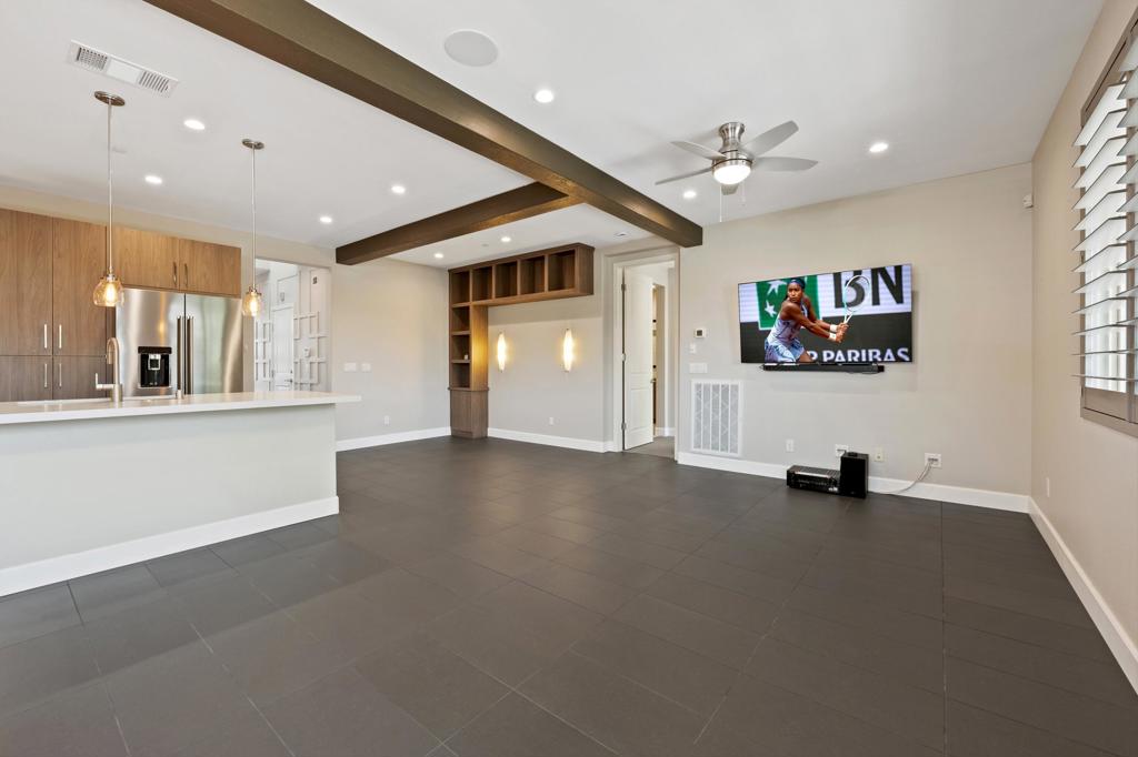 MLS #219131963DA image #7