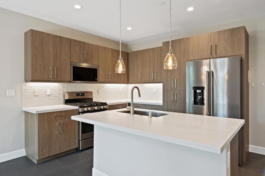 MLS #219131963DA image #8