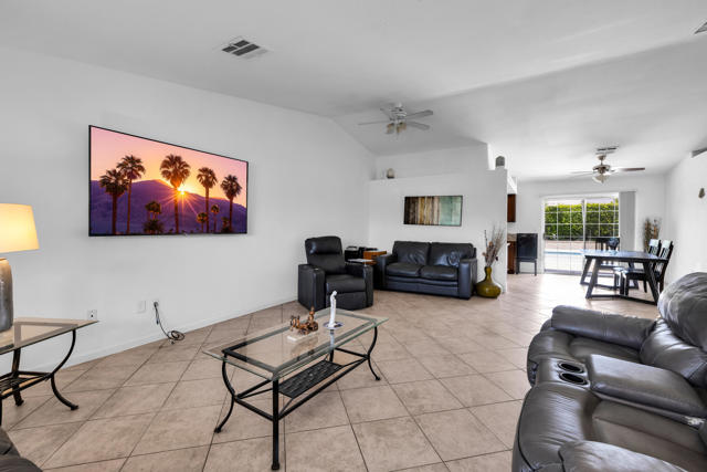 MLS #219131972PS image #10