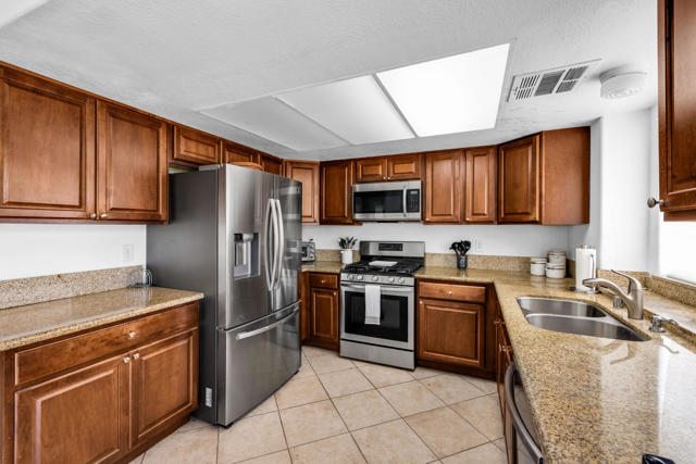 MLS #219131972PS image #3