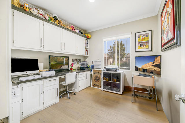 MLS #219131978DA image #17