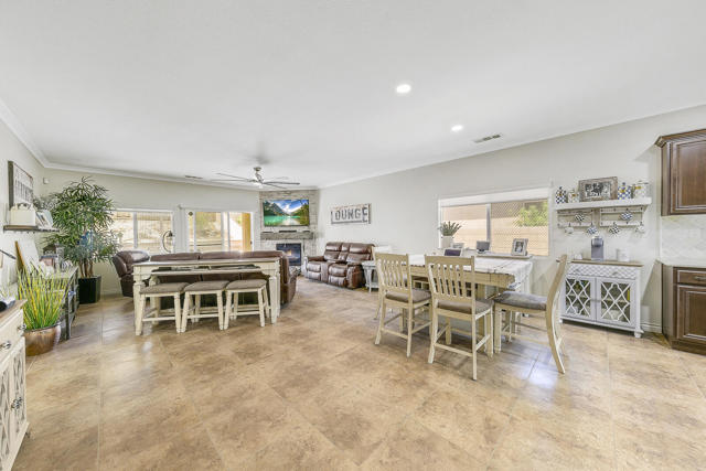 MLS #219131978DA image #4