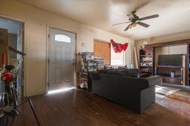 MLS #219131985PS image #3