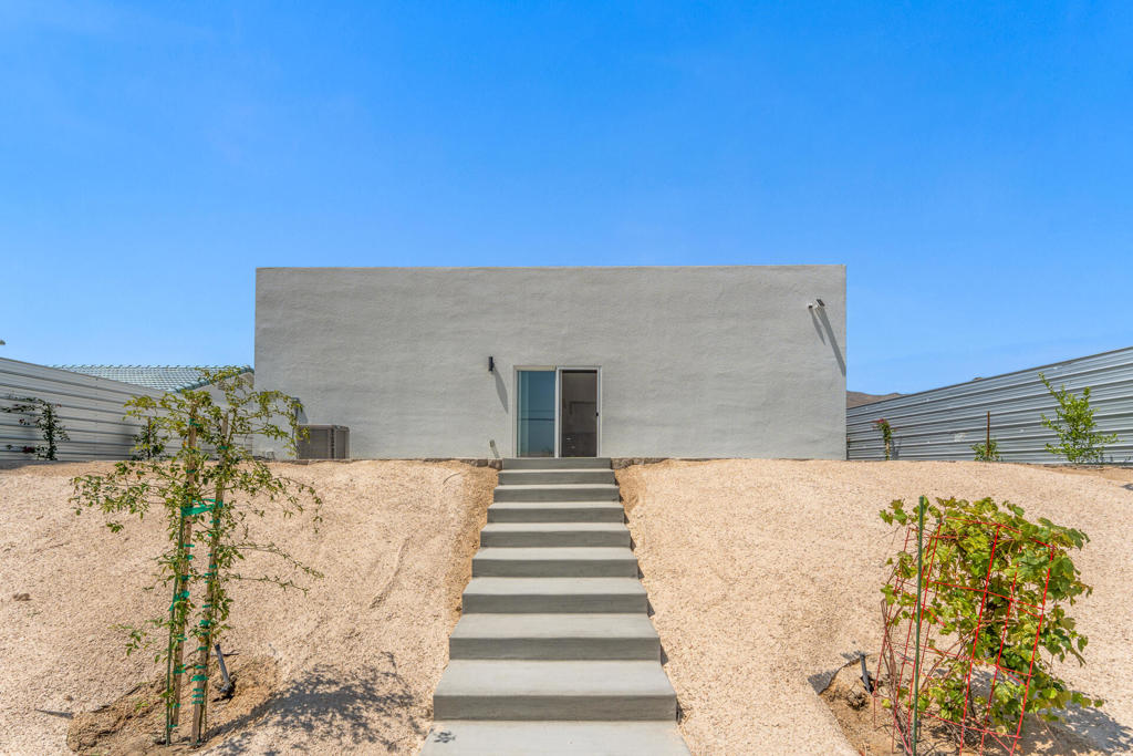 MLS #219132009DA image #27